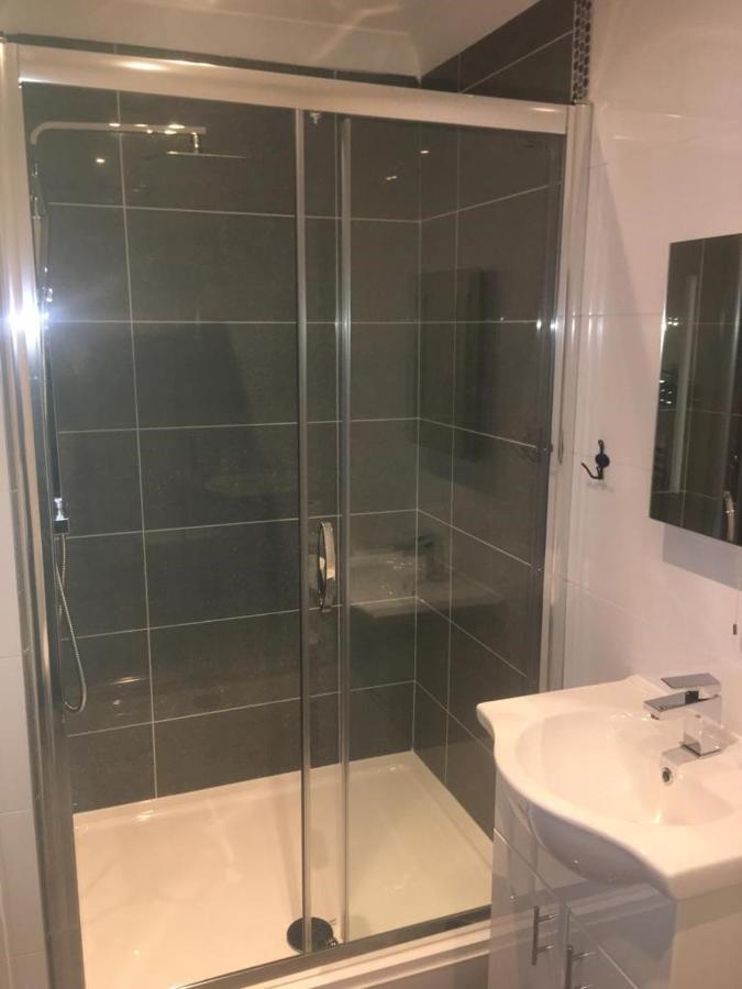 The Mawney Hotel Romford Extérieur photo